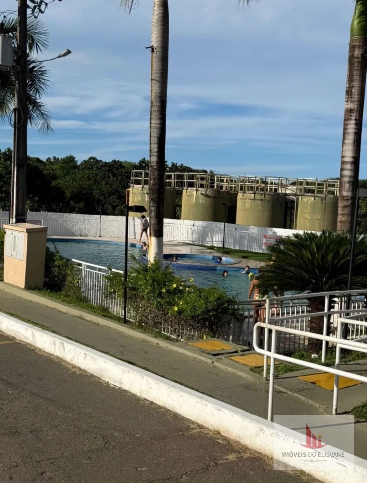 Alugo: Apto MOBILIADO 2 quartos no Araçagy — foto 6