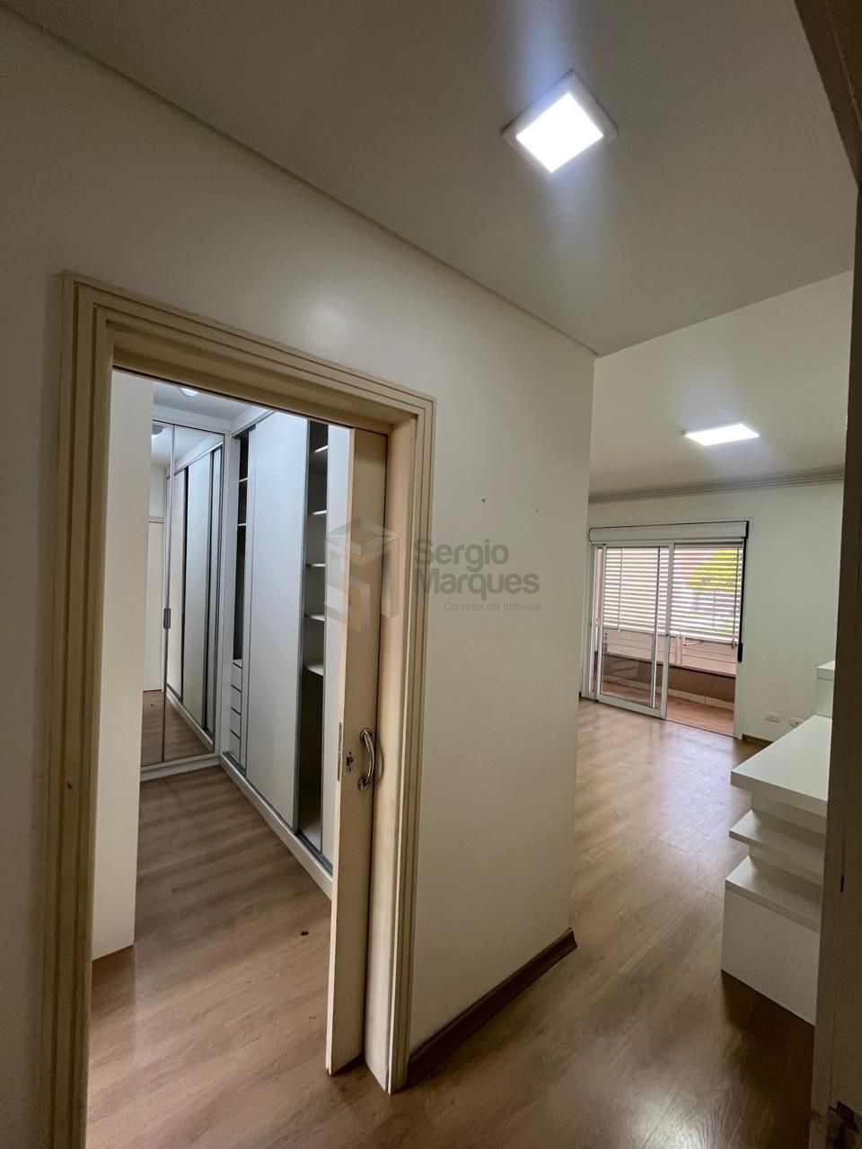 Sobrado à venda - 247m² - Zona VI — foto 3