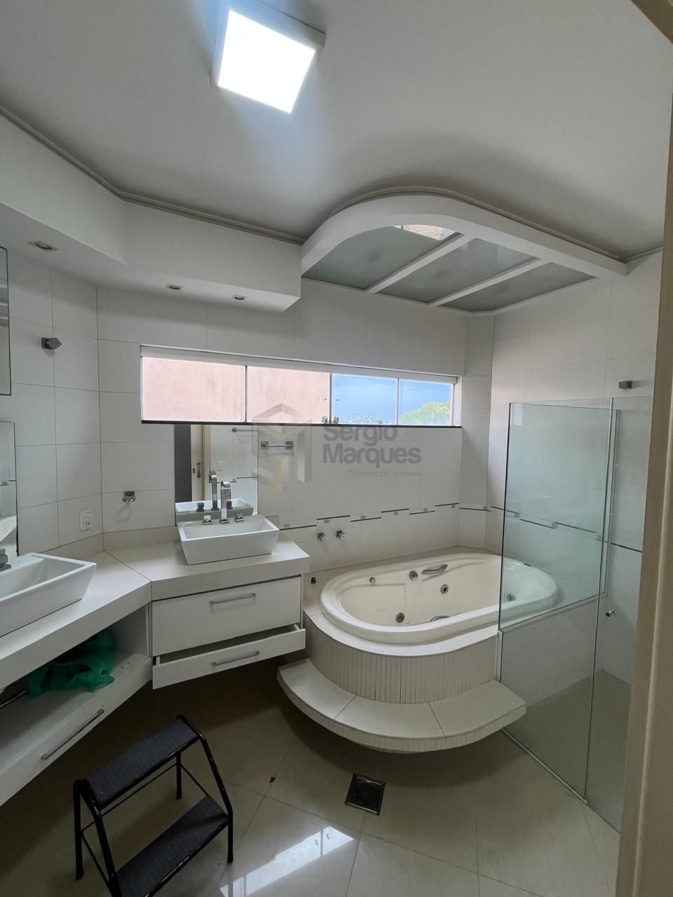 Sobrado à venda - 247m² - Zona VI — foto 4