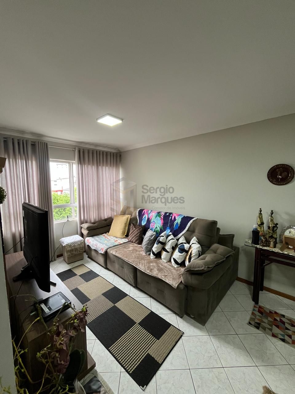 Apartamento à venda - 97m² - Zona II — foto 4