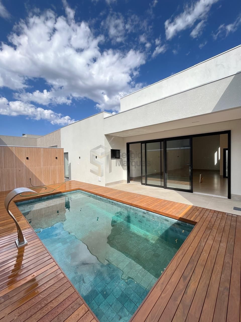 Casa à venda - 226m² - Portal das Águas — foto 3
