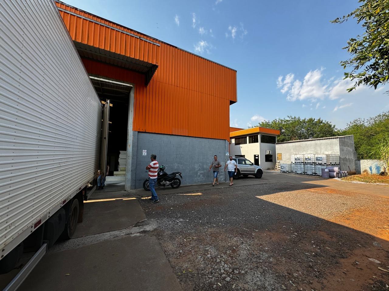 Salão Comercial à venda - 2000m² - Parque Industrial — foto 2