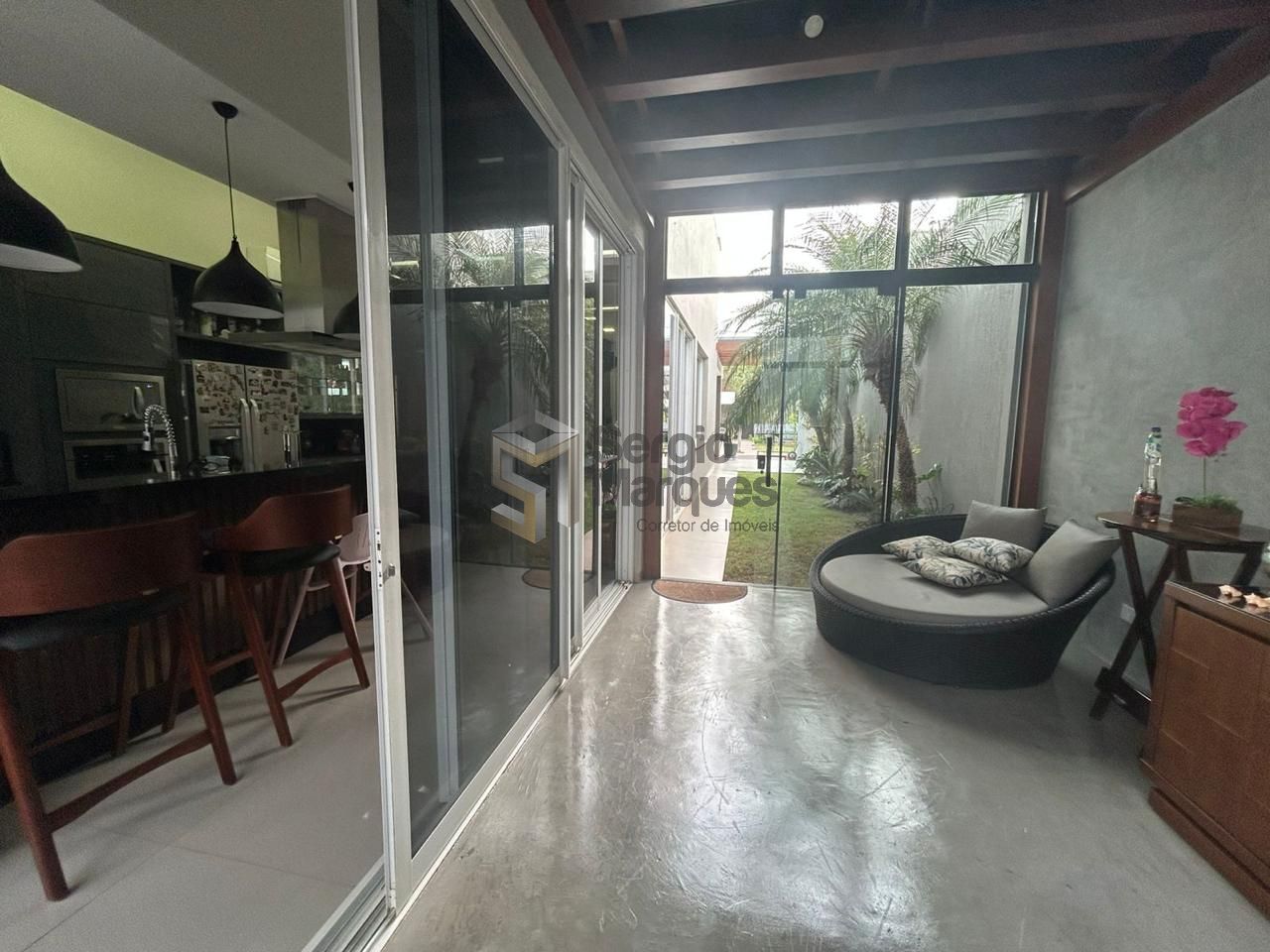 Casa de Alto Padrão com 3 suítes no Condomínio Portal das Águas — foto 4