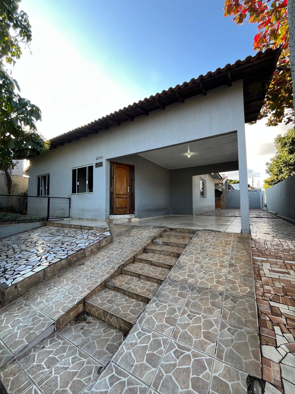 Casa à venda - 324m² - Zona VII — foto 1