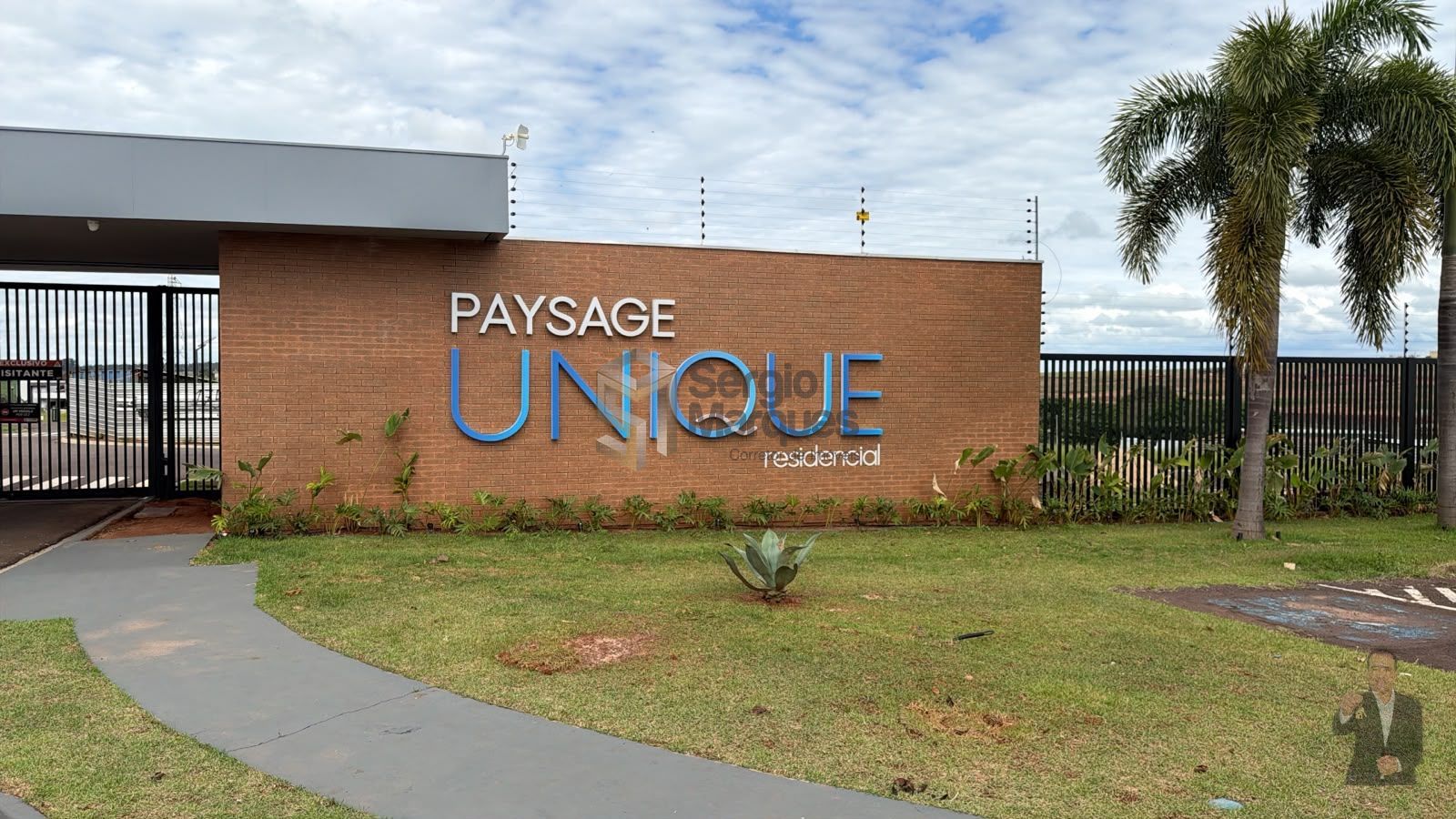 Terreno à venda - 313m² - Condomínio Residencial Paysage Unique, Umuarama-PR — foto 1