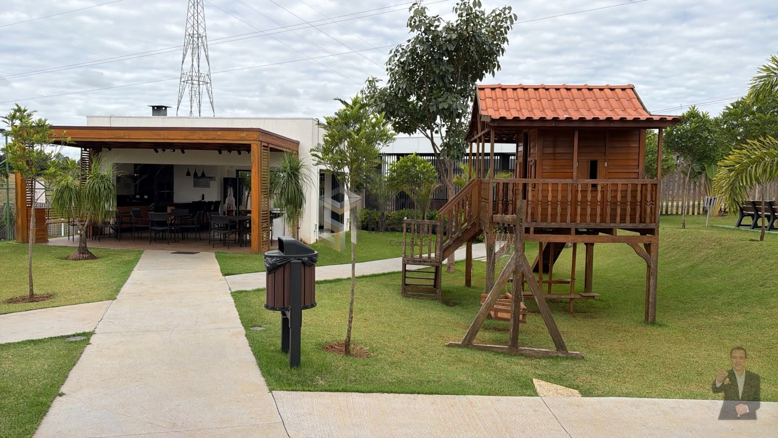 Terreno à venda - 313m² - Condomínio Residencial Paysage Unique, Umuarama-PR — foto 9