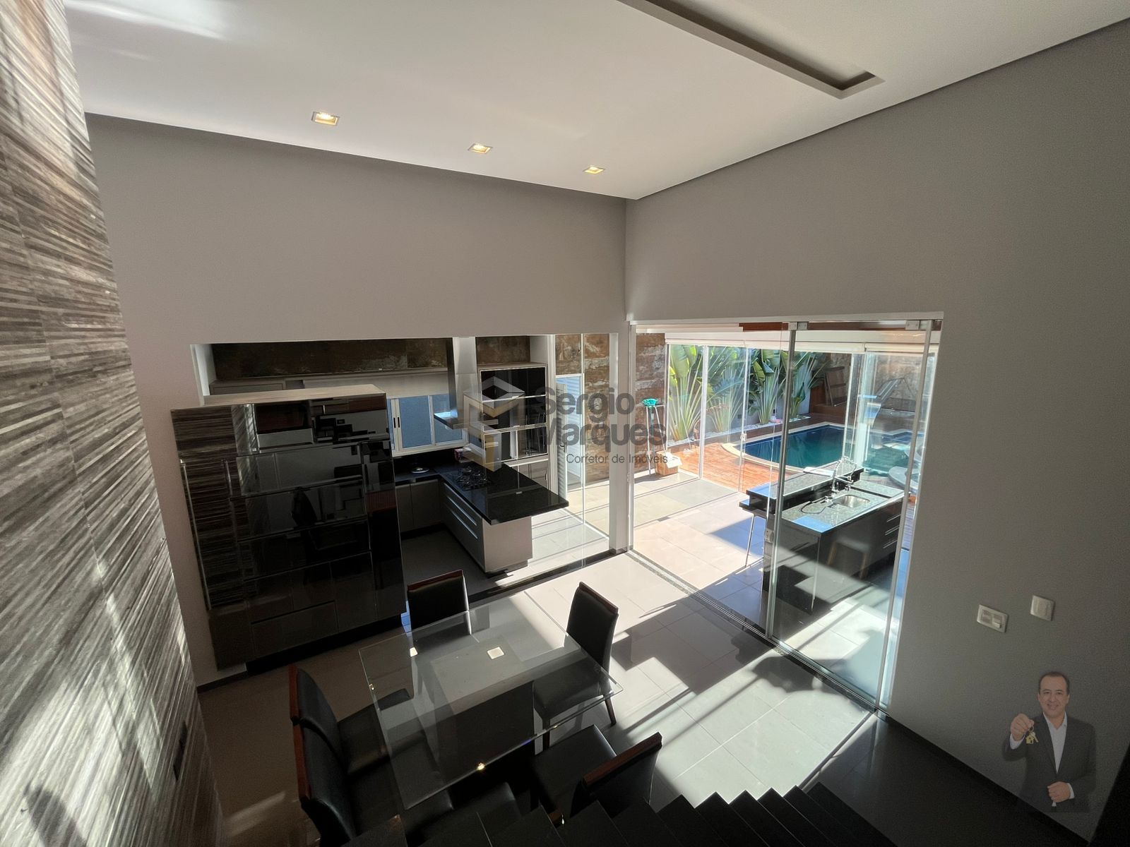 Casa à venda - 360m² - Mont Blanc Residence - Umuarama-PR — foto 7