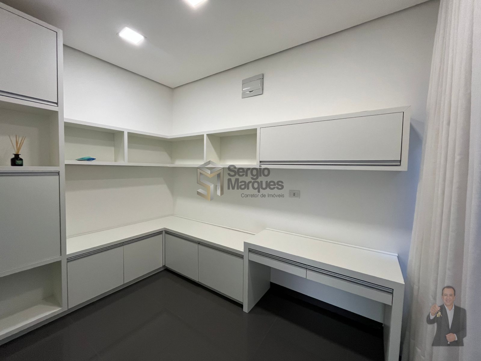 Casa à venda - 360m² - Mont Blanc Residence - Umuarama-PR — foto 18