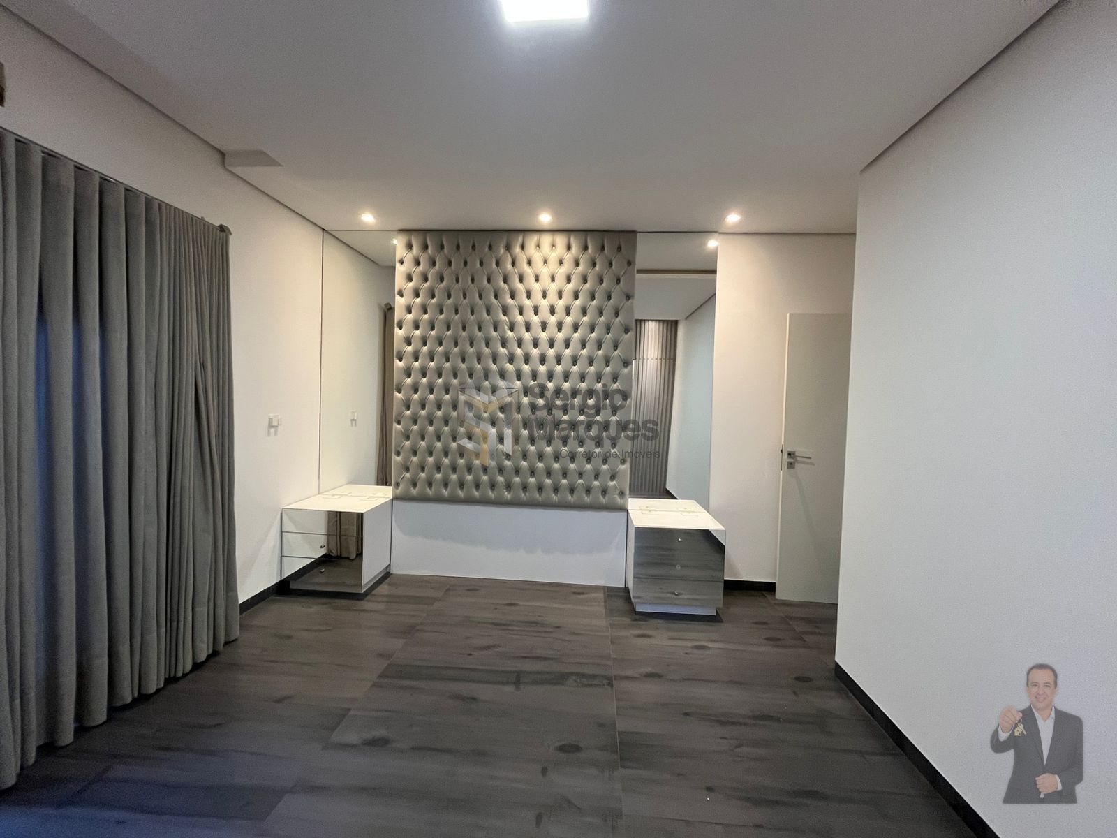 Casa à venda - 360m² - Mont Blanc Residence - Umuarama-PR — foto 21
