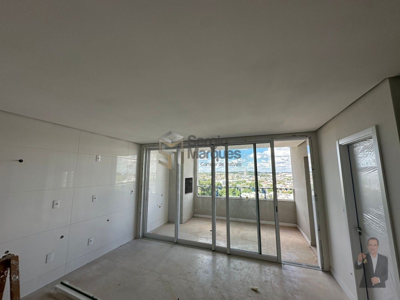 Apartamento à venda - 222m² - Umuarama-PR — foto 2