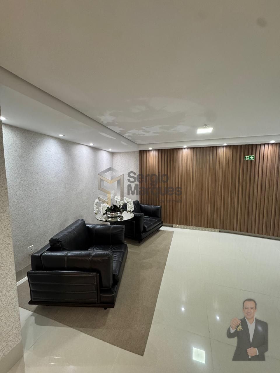 Apartamento à venda - 233m² - Umuarama-PR — foto 2