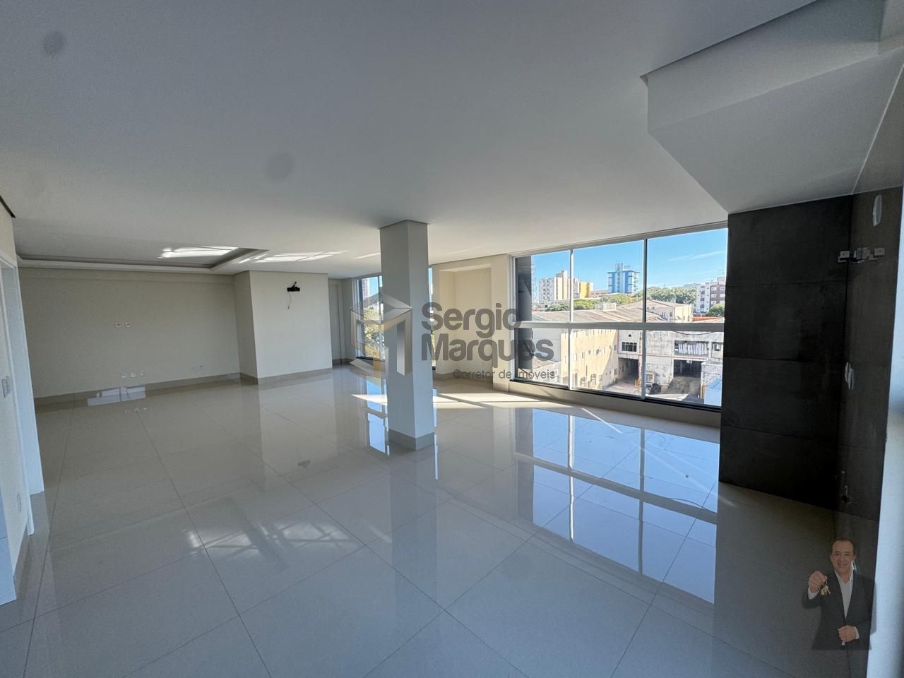 Apartamento à venda - 233m² - Umuarama-PR — foto 17