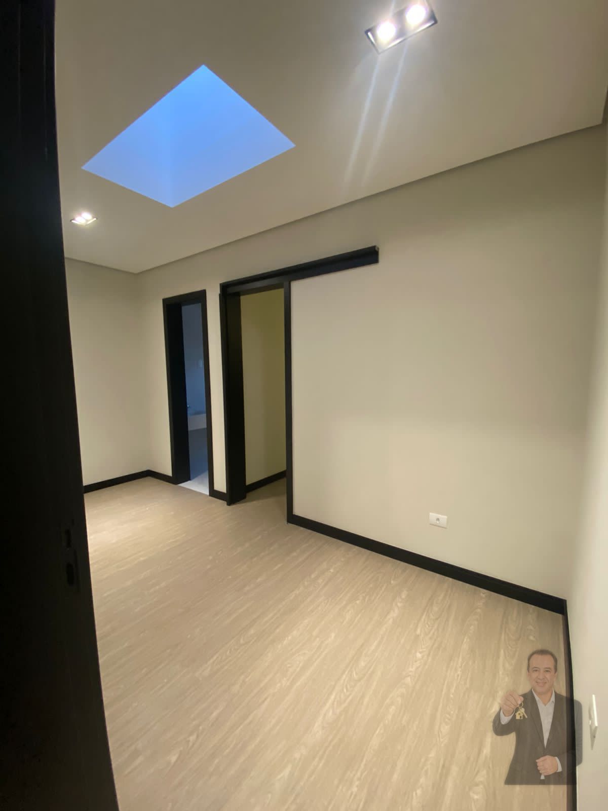 Casa à venda - 217.35m² - Jd Versalhes — foto 2