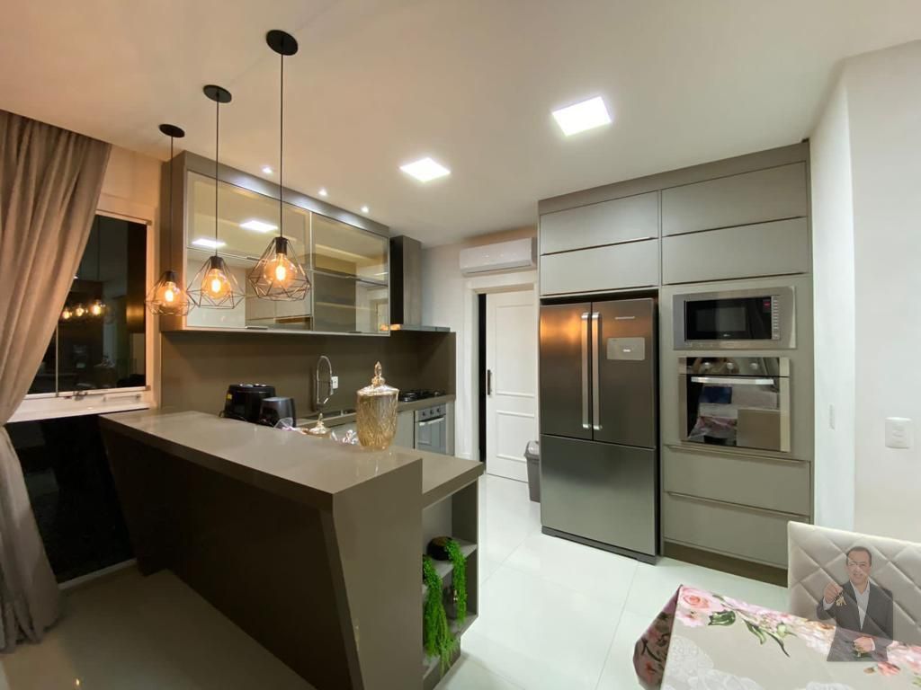 Apartamento 150m² com 3 suítes no Centro — foto 3