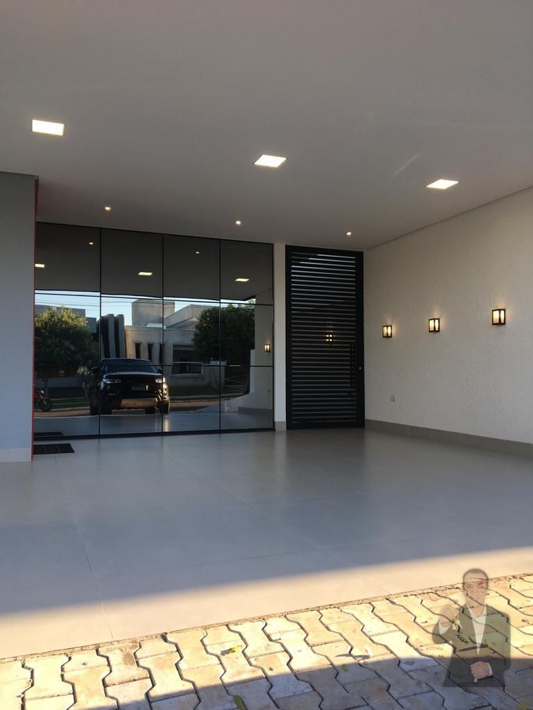 Casa nova com 3 suítes no Condomínio Central Park - Umuarama — foto 2