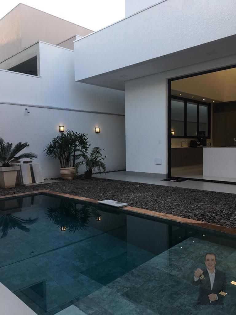 Casa nova com 3 suítes no Condomínio Central Park - Umuarama — foto 11