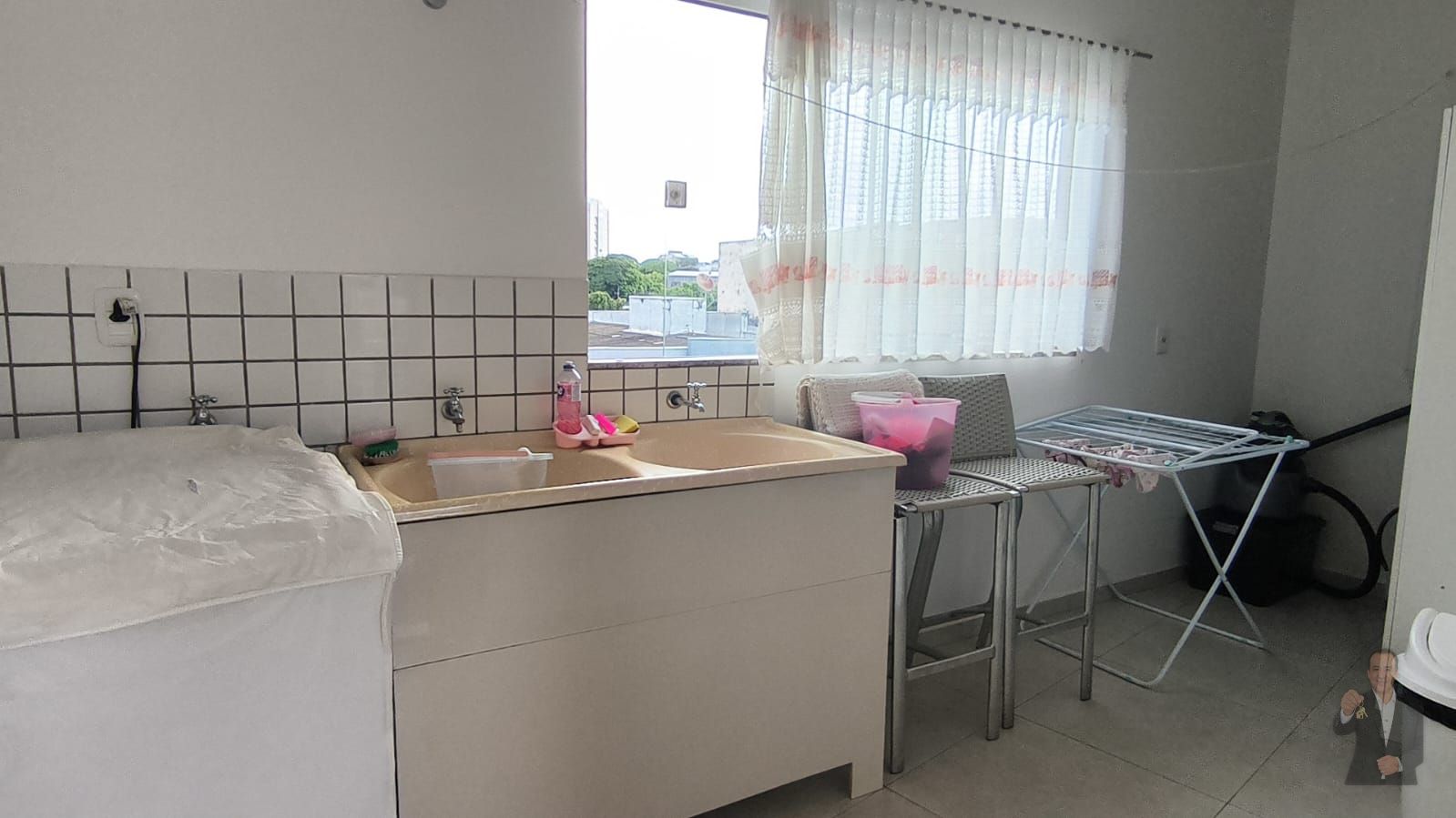 Apartamento 3 suítes - Zona II - Umuarama — foto 13