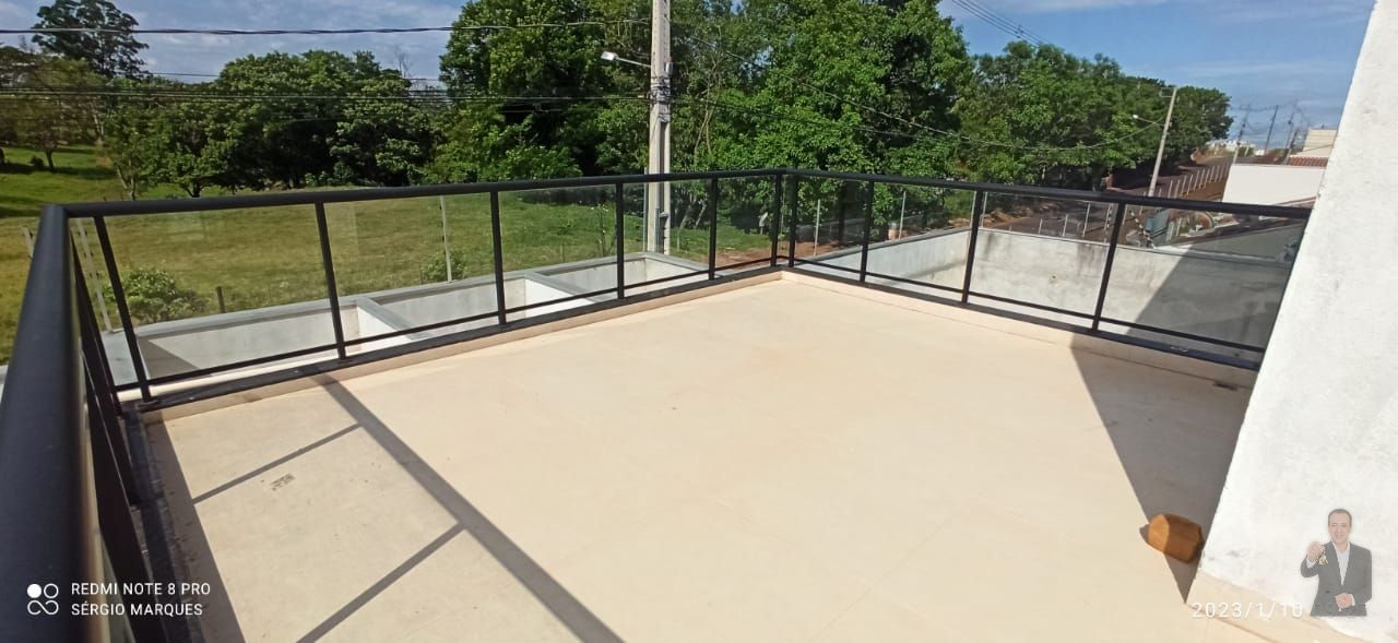 Casa 200m² com 1 suíte e 2 demi suítes - Zona VI — foto 6