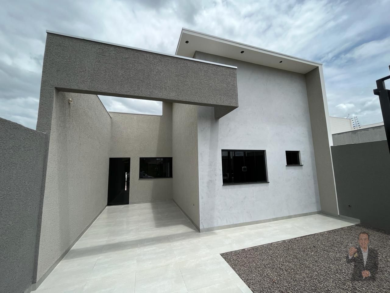 Casa à venda - 1 suíte, 1 quarto - Jardim Ibis - Umuarama — foto 1