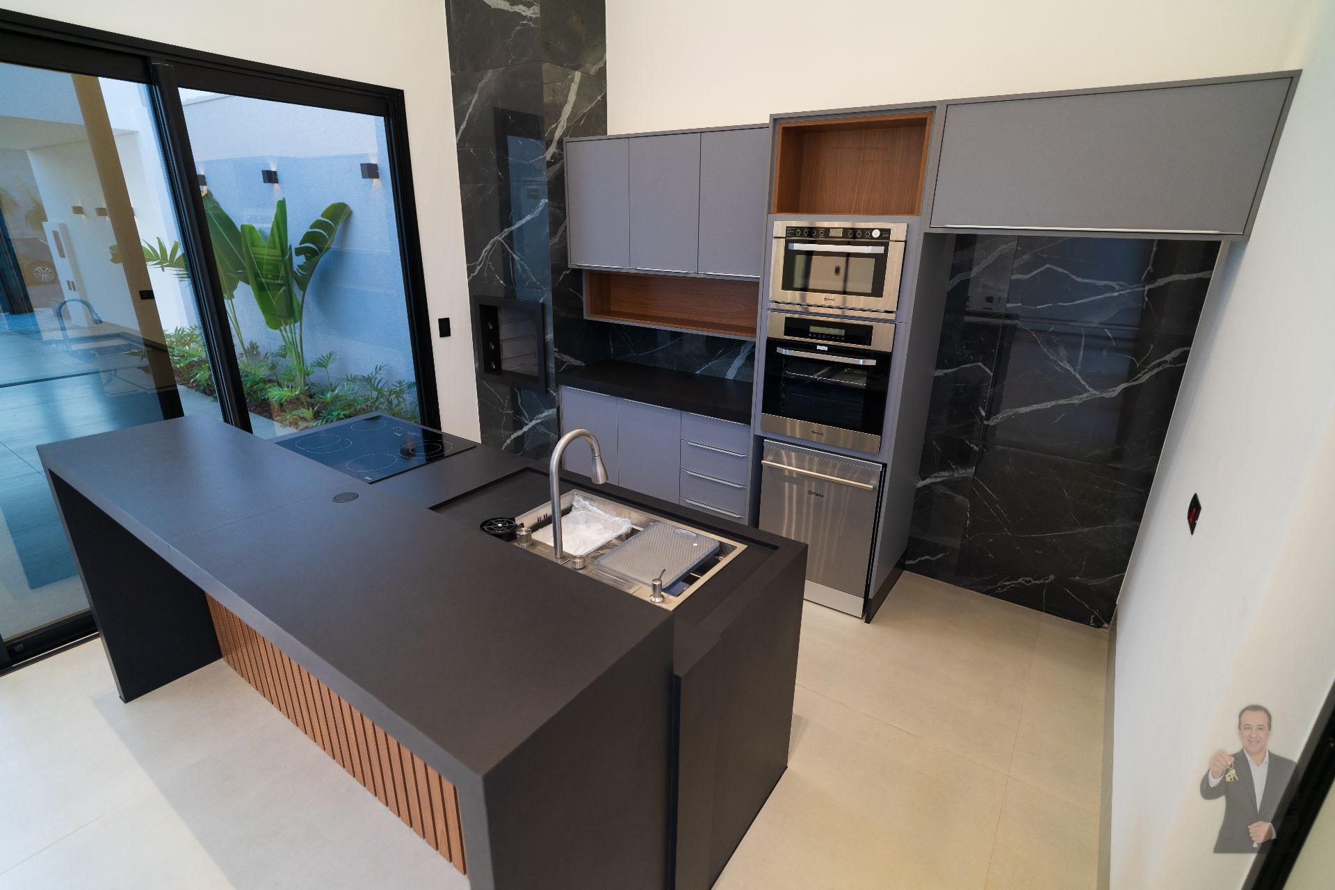 Casa nova alto padrão com 3 suítes no Condomínio Mont Blanc - Umuarama — foto 7