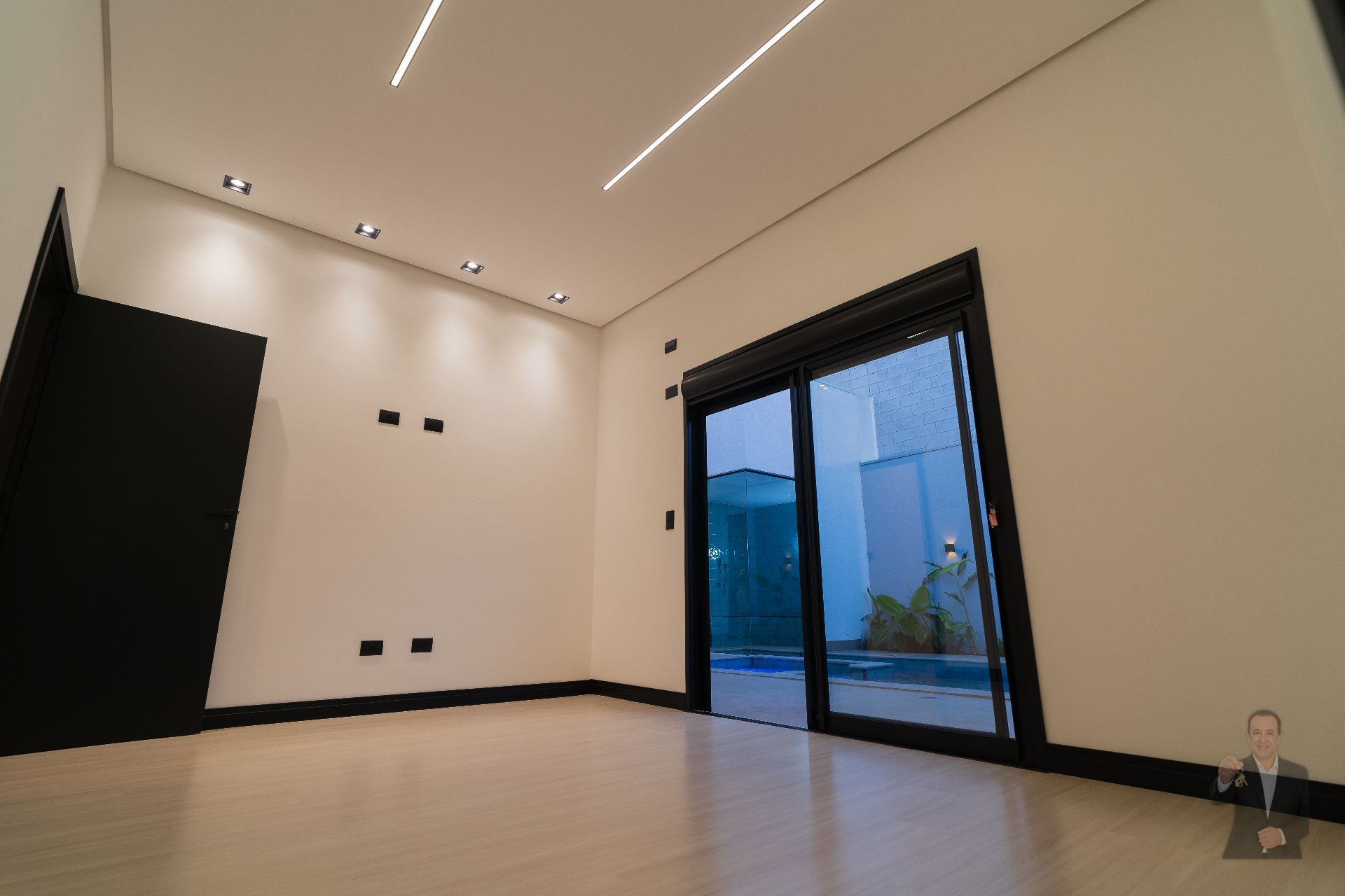 Casa nova alto padrão com 3 suítes no Condomínio Mont Blanc - Umuarama — foto 17