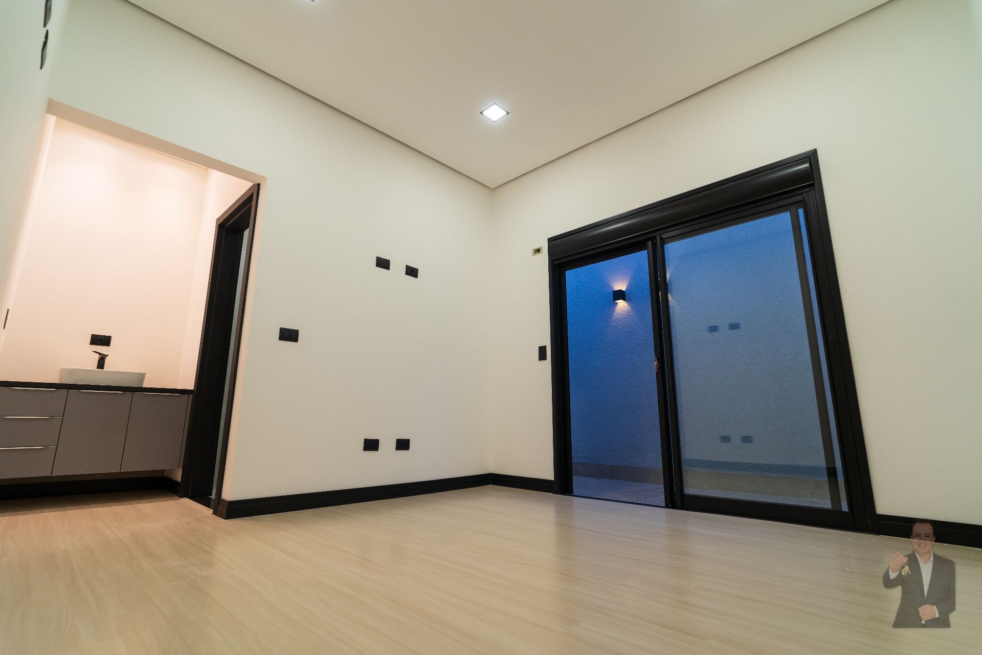 Casa nova alto padrão com 3 suítes no Condomínio Mont Blanc - Umuarama — foto 21