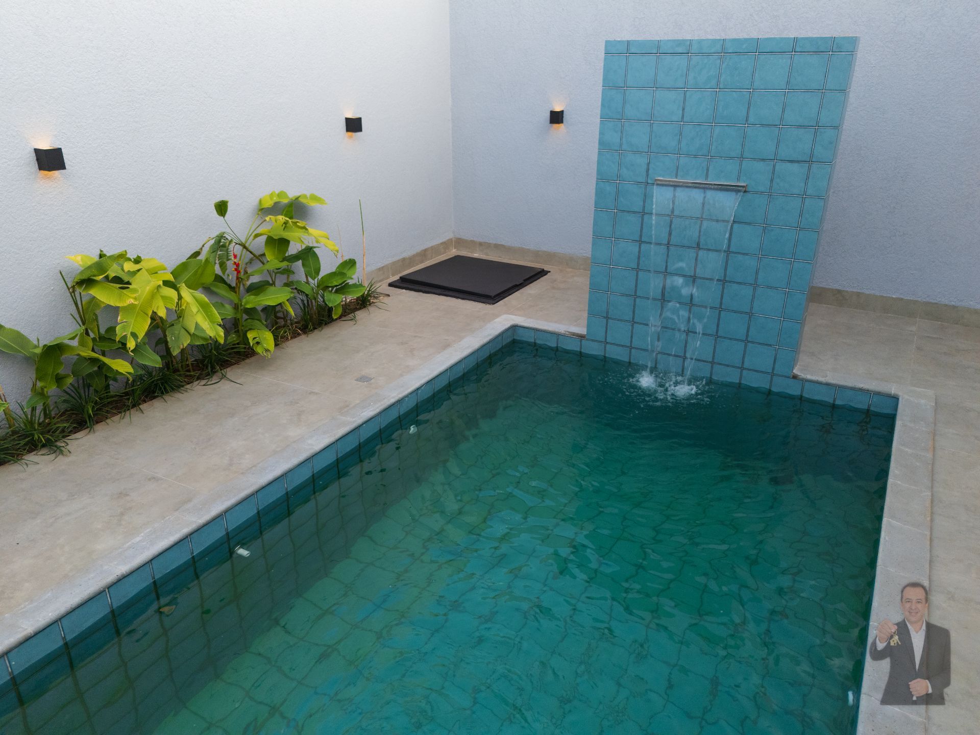 Casa nova alto padrão com 3 suítes no Condomínio Mont Blanc - Umuarama — foto 30