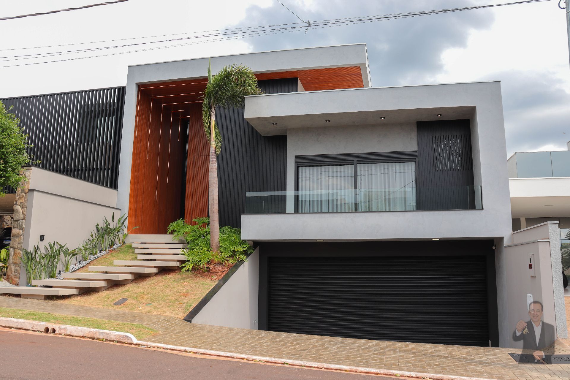Casa em condomínio com 3 suítes - Europark, Umuarama — foto 1