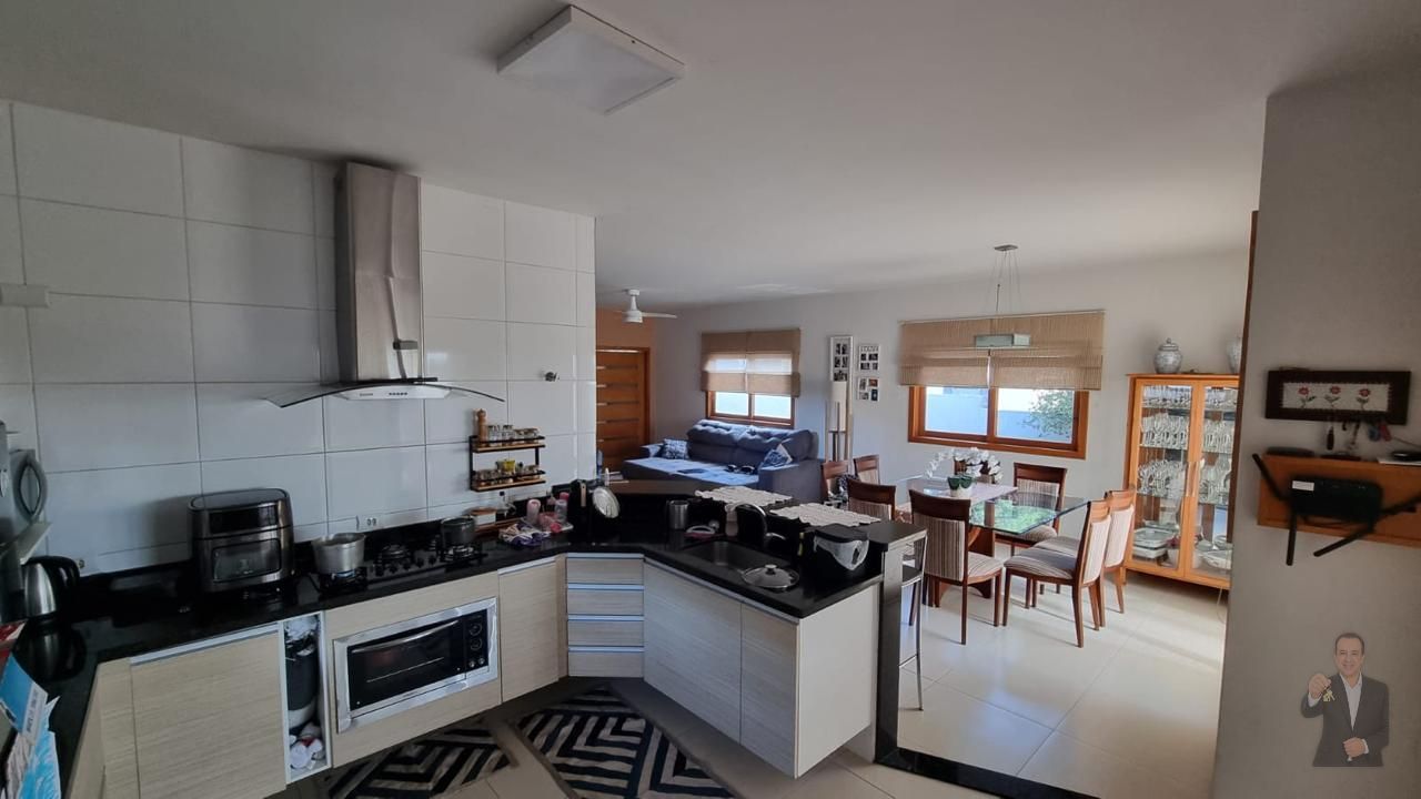Casa à venda - 545m² - 1 Suíte, 2 Quartos - Zona VI — foto 4