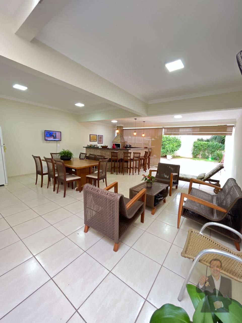 Sobrado à venda - 321m² - Zona VI - Umuarama — foto 5