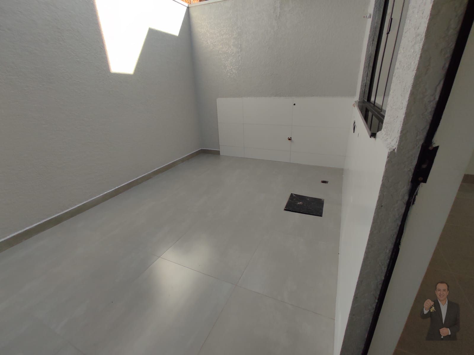 Casa à venda - 2 quartos, 1 suíte - Jardim Tropical — foto 4