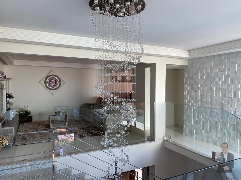 Cobertura Duplex com 3 Suítes e 2 Quartos - Zona III — foto 7