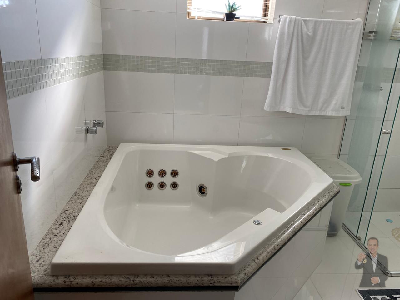 Cobertura Duplex com 3 Suítes e 2 Quartos - Zona III — foto 20