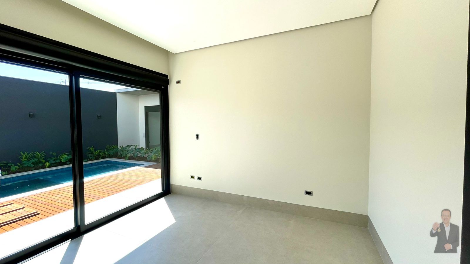 Casa à venda - 297m² - JARDINS DE VERSAILLES - Umuarama — foto 9