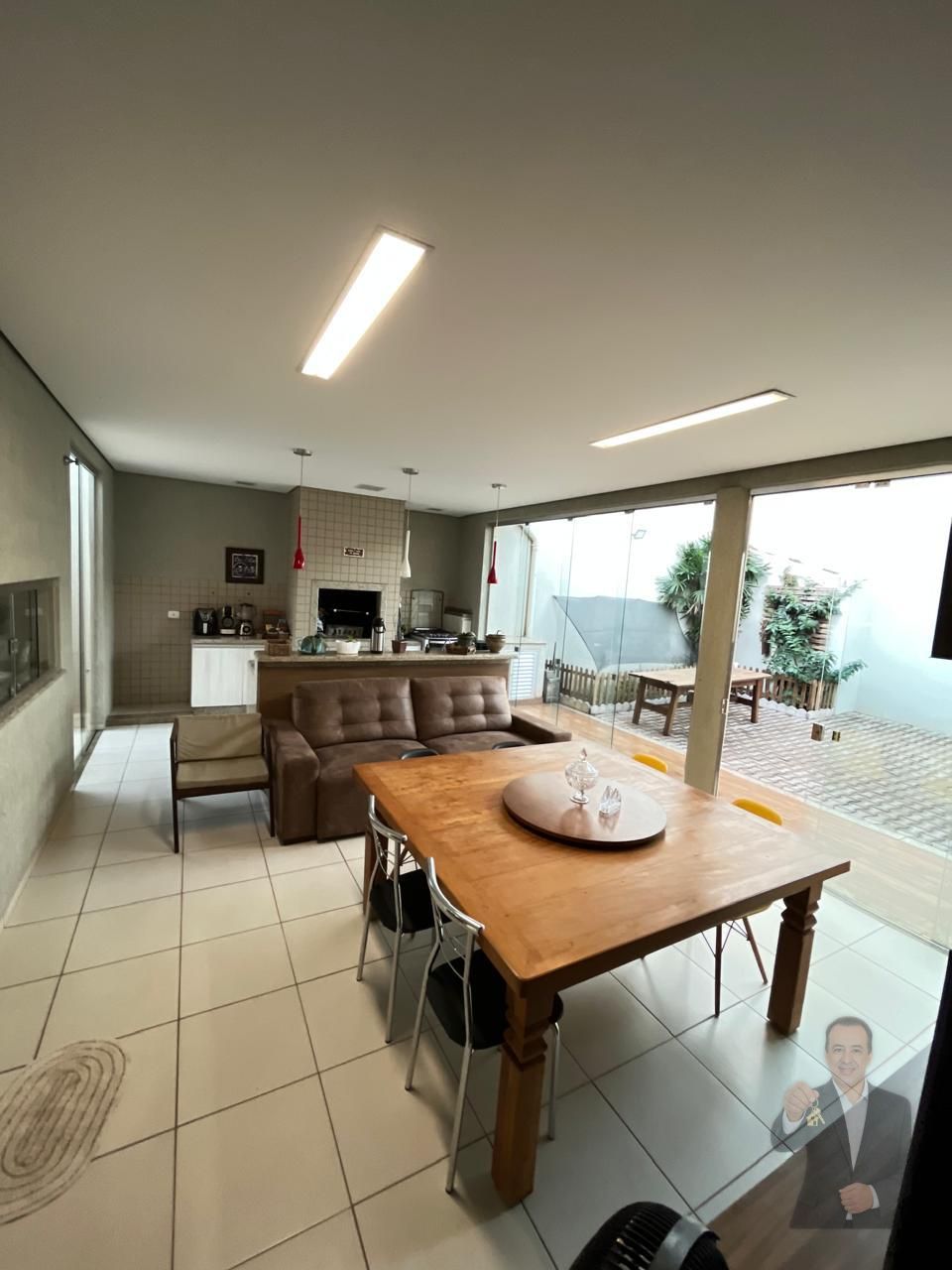 Casa à venda - 345m² - 01 suíte, 02 quartos - Jardim Tamoio — foto 12