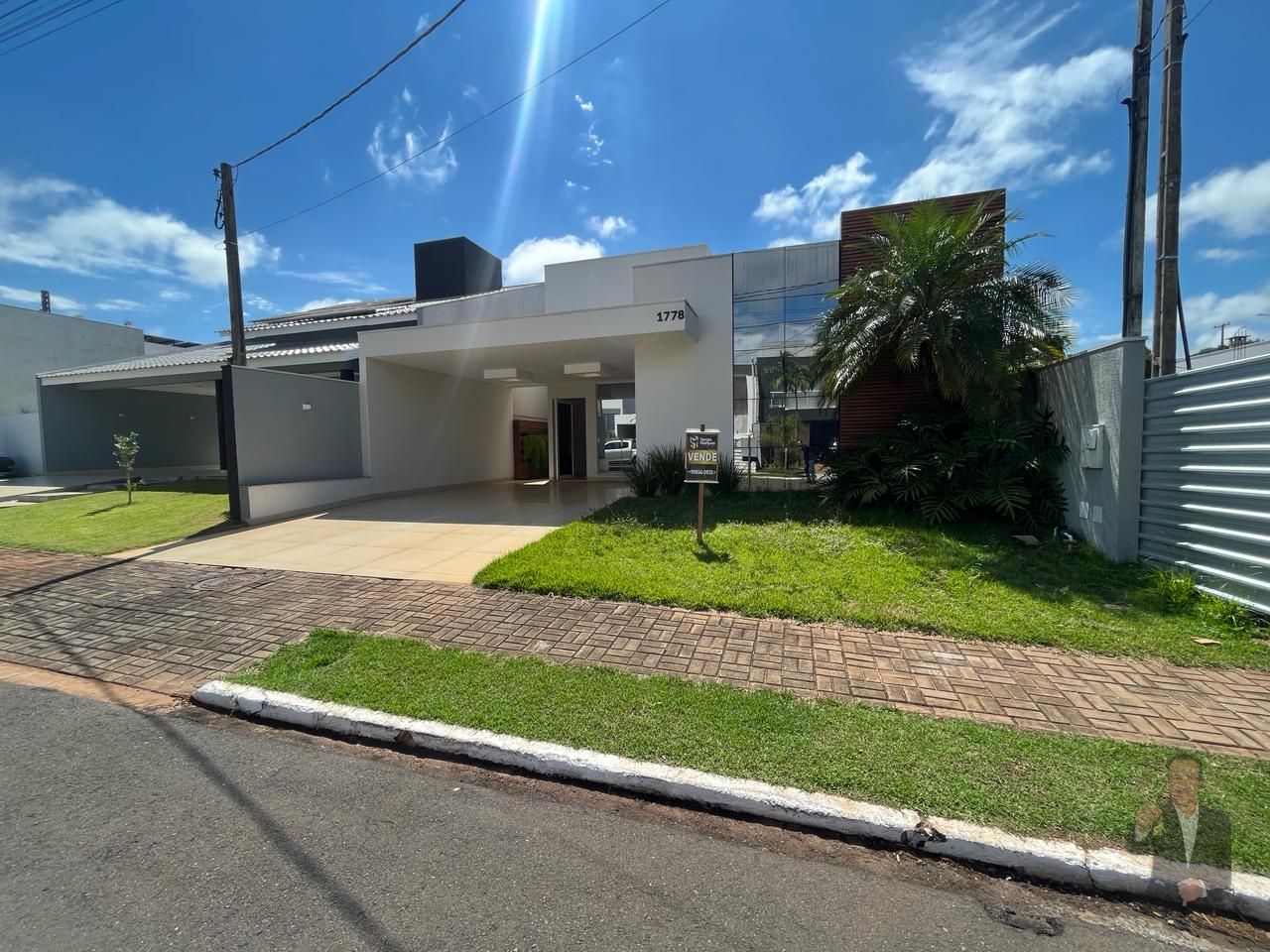 Casa 3 suítes no Portal das Águas - Umuarama — foto 1