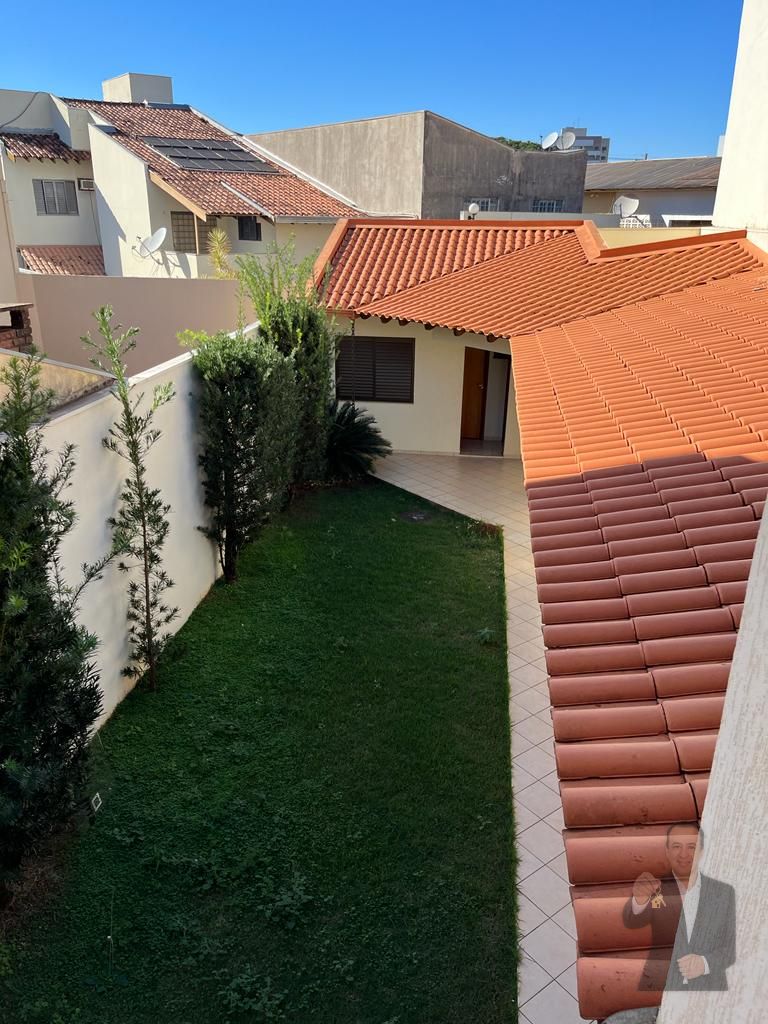 Sobrado à venda com 3 suítes - Zona Armazém - Umuarama — foto 10