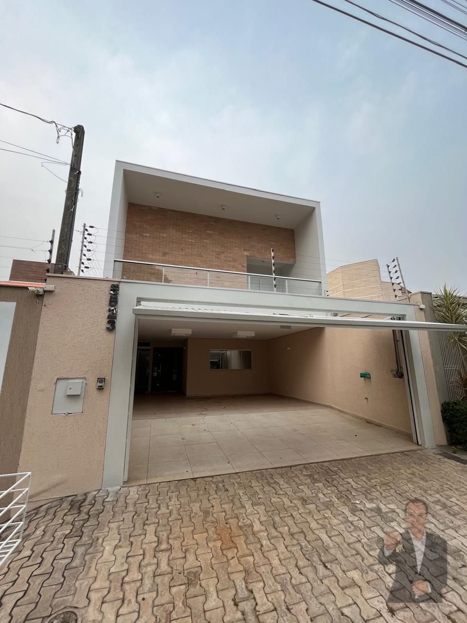 Sobrado à venda - 262m² - Zona II - Umuarama — foto 1