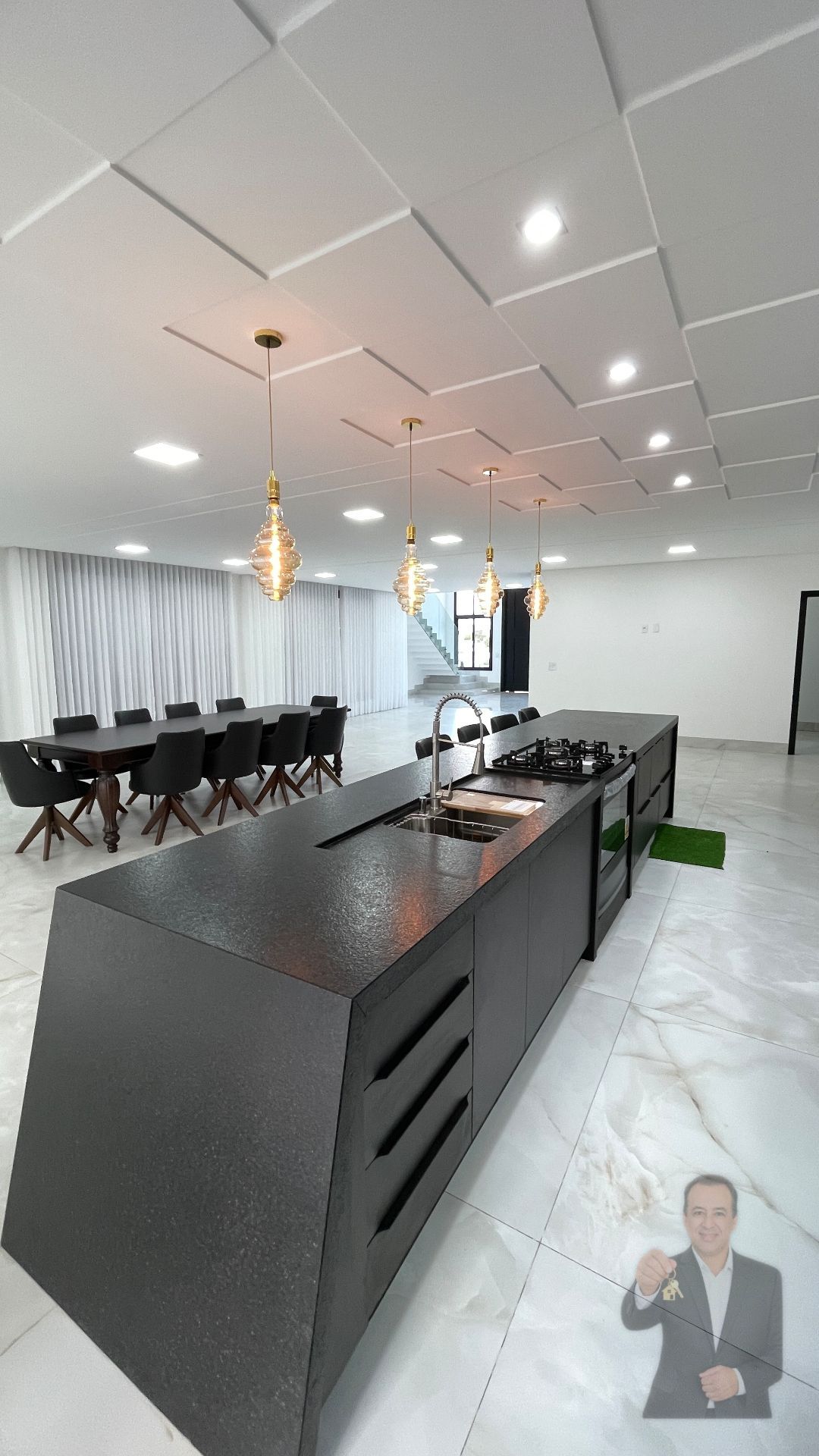 Sobrado à venda - 360m² - Condomínio Royal Garden - Umuarama — foto 10