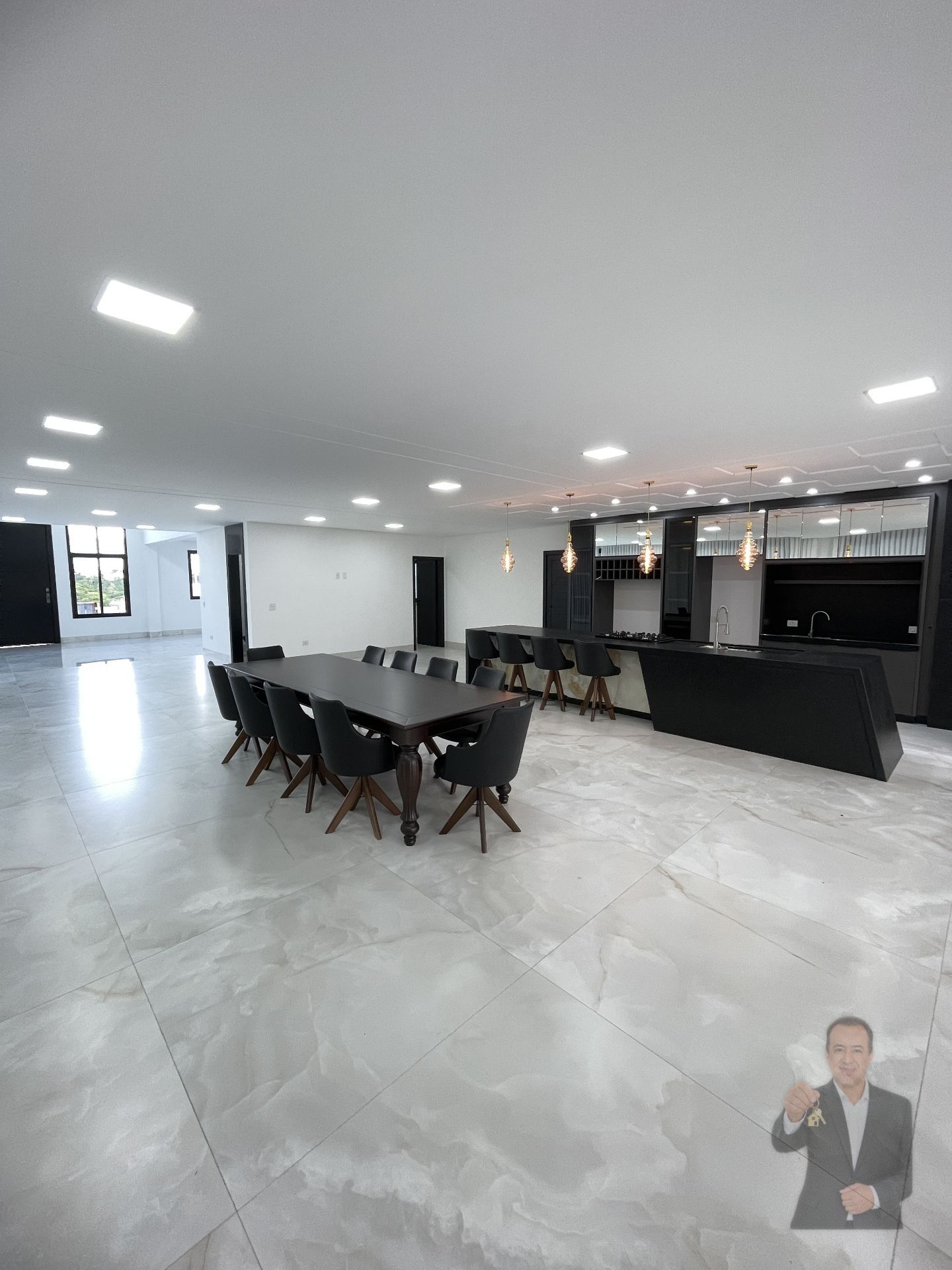 Sobrado à venda - 360m² - Condomínio Royal Garden - Umuarama — foto 19