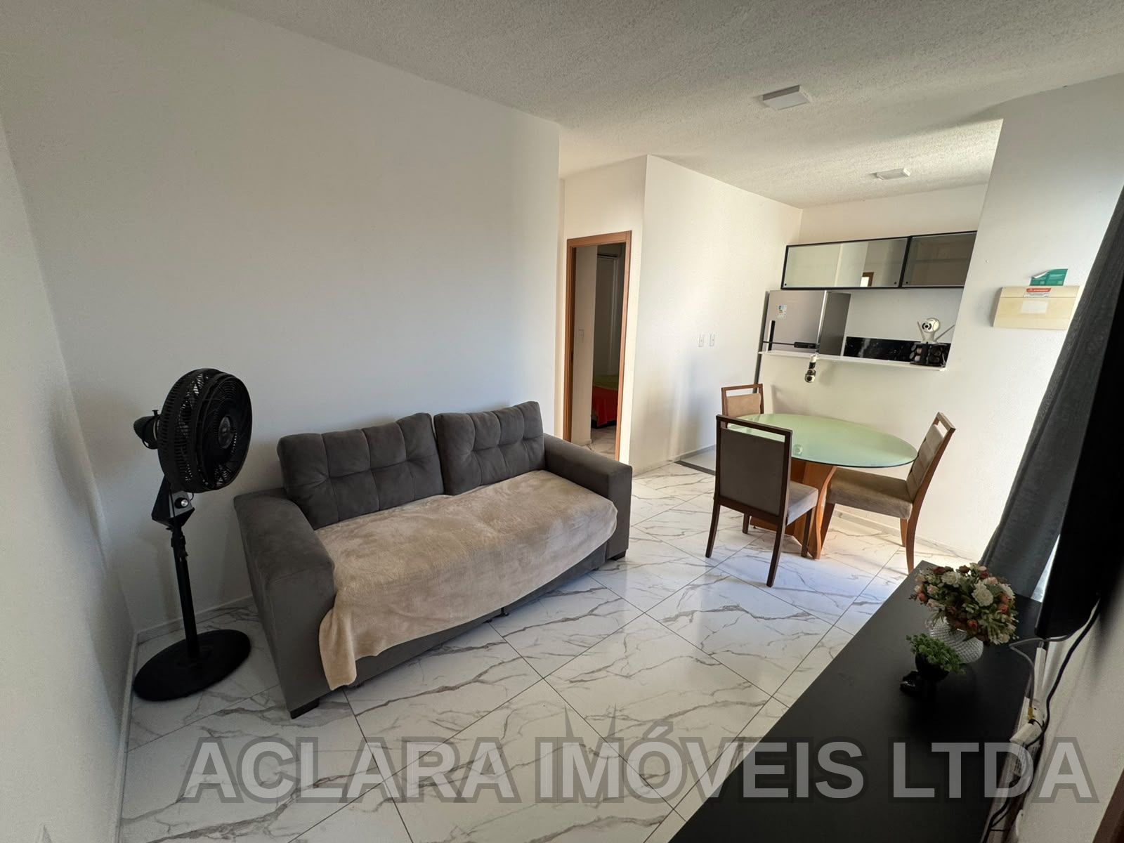 Apartamento com 2 quartos — foto 2