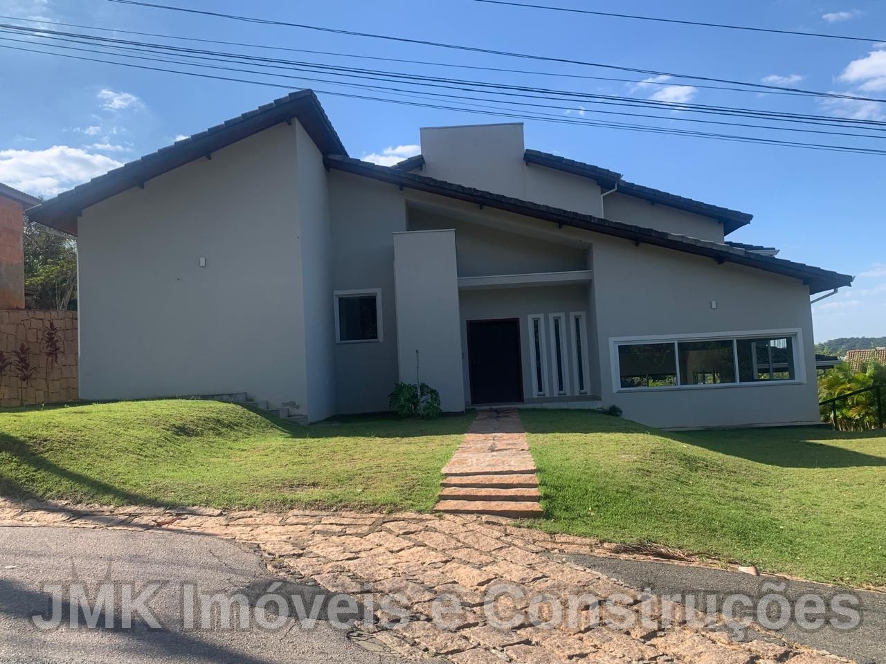 Casa 3 quartos no Casa em Condomínio — foto 1
